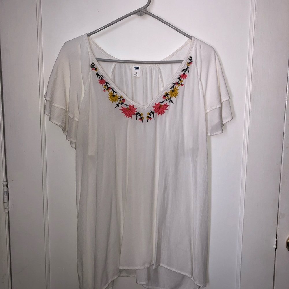 White Old Navy Women’s Blouse